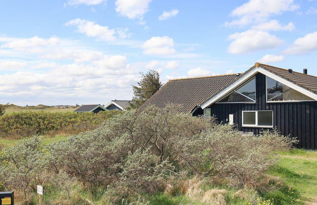 12 Person Holiday Home in Pandrup - Foto 32