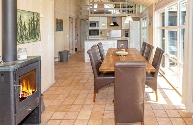 12 Person Holiday Home in Pandrup - Foto 26