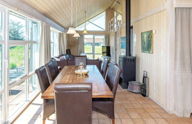 12 Person Holiday Home in Pandrup - Foto 28
