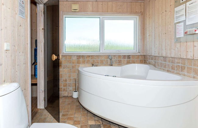 12 Person Holiday Home in Pandrup - Foto 17