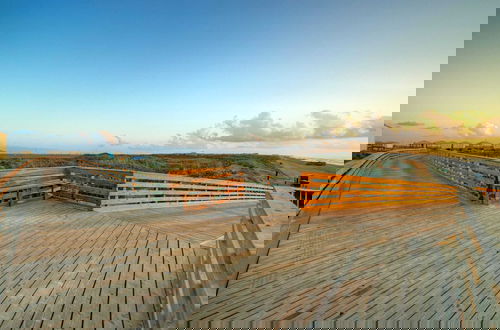 Foto 40 - Boardwalk to the Beach, Water Canal View, Priv Pool Island Girl by Avantstay