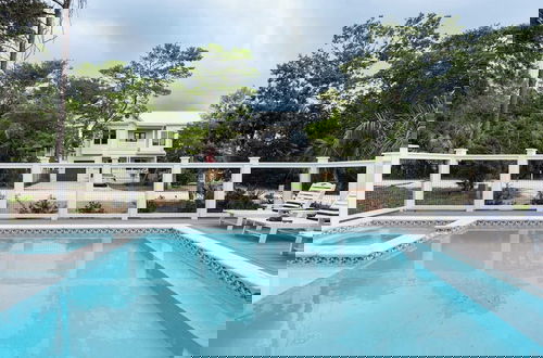 Foto 12 - Knot for Reel by Avantstay Walk to Beach Pool + Hot Tub