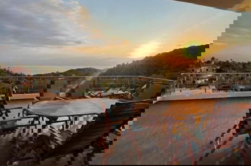 Foto 14 - 260sqm villa in Loutraki with a sea view