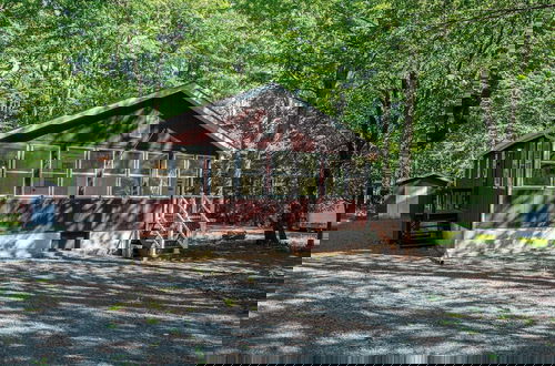 Foto 24 - Tomhickon by Avantstay Walk to Lake Firepit + Deck