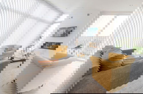 Photo 8 - Modern Chalet With Decorative Fireplace in Zeeland