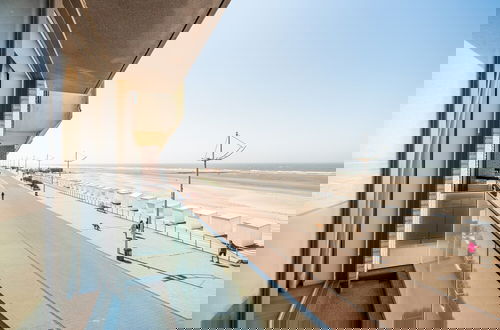 Photo 14 - Apartment in Koksijde With Stunning Sea View
