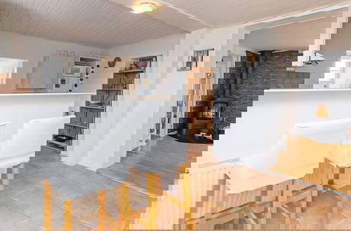 Foto 7 - 5 Person Holiday Home in Thisted