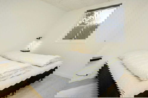 Foto 19 - 6 Person Holiday Home in Laeso-by Traum