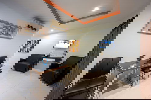 Photo 15 - New Nordic Suite 4 by Apartwell