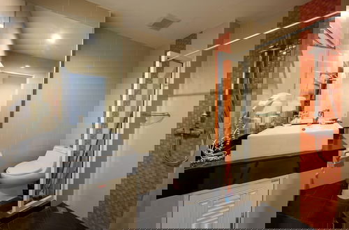 Photo 29 - New Nordic Suite 4 by Apartwell