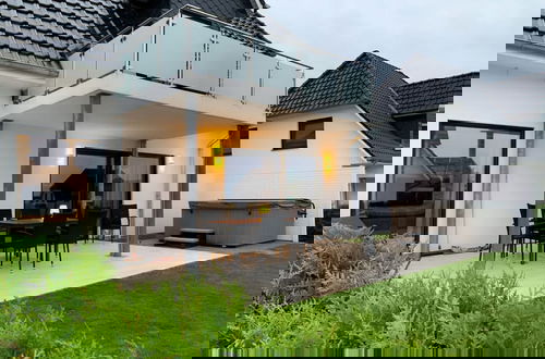 Photo 29 - Haus Seeblick Modern Retreat