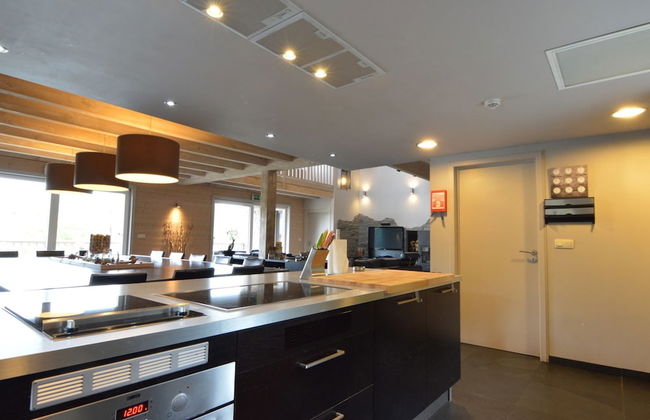 Luxurious Villa in Nadrin Belgium with Sauna & Hot Tub - Foto 8