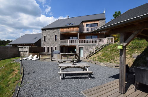 Photo 37 - Luxurious Villa in Nadrin Belgium with Sauna & Hot Tub