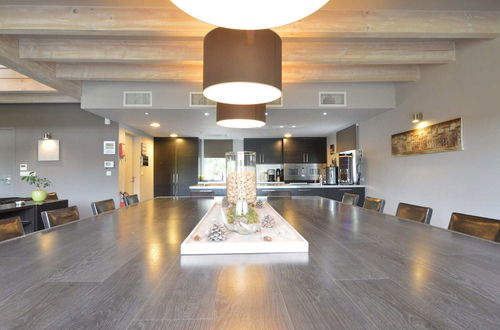 Photo 32 - Luxurious Villa in Nadrin Belgium with Sauna & Hot Tub