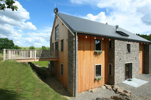 Foto 1 - Luxurious Villa in Nadrin Belgium with Sauna & Hot Tub