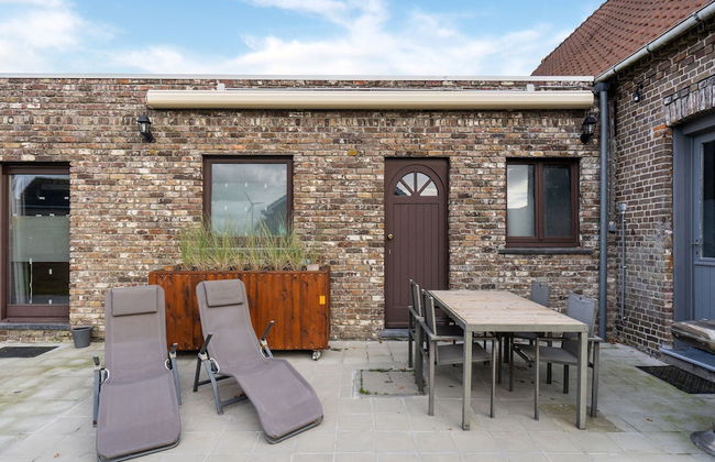 Tasteful Holiday Home in Loppem with Hot Tub - Photo 15
