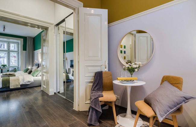 Charm APTs in Prague by Michal&Friends - Photo 12