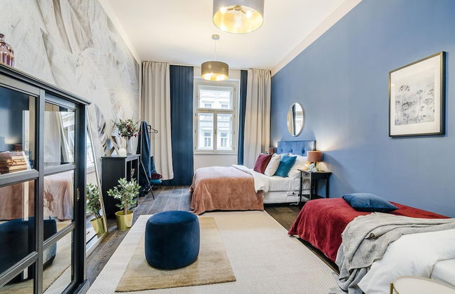 Charm APTs in Prague by Michal&Friends - Photo 35