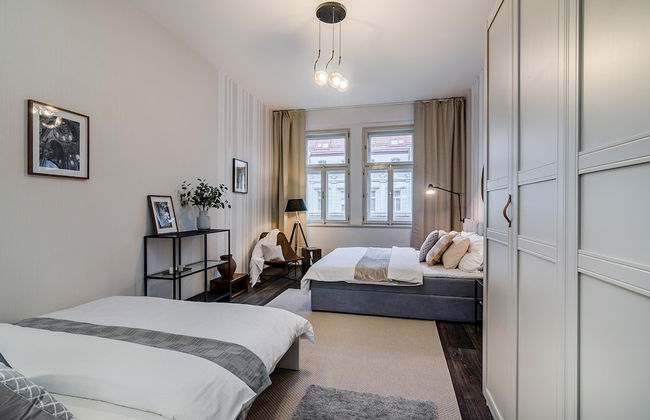 Charm APTs in Prague by Michal&Friends - Photo 17