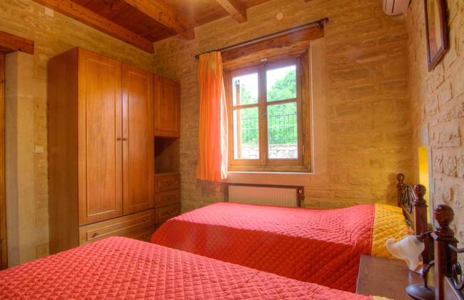 Traditional Stone Villa Phaedra With Private Pool Near Beach - Photo 5