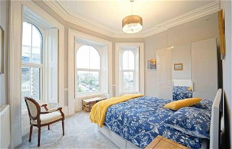 Photo 1 - Beautiful 2-bed Apartment in Weston-super-mare