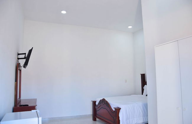 Los Altos de Constanza - Photo 28
