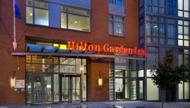 Photo 1 - Hilton Garden Inn Washington DC/U.S. Capitol