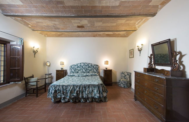 Badia Di Morrona - Photo 4