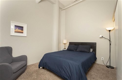 Photo 1 - Bright and Airy Downtown Loft Great Wifi