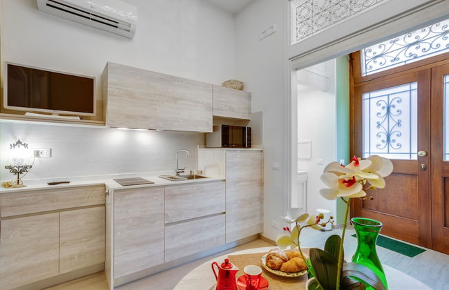 MADAME BARI' Apt a step from the sea - Foto 6