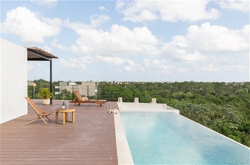 Photo 21 - Exclusive Caribbean Hideaway For Large Groups Super Rooftop Infinity Pool Exceptional Views