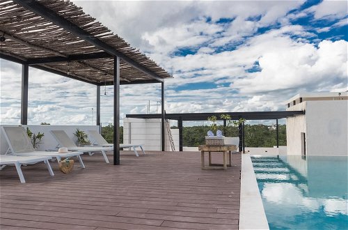 Photo 11 - Trendy Tulum Escape Condo Breathtaking View From Rooftop Terrace Infinity Pool Great Decor