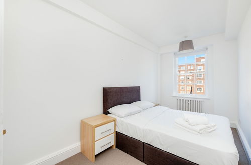 Photo 8 - Gorgeous Apartments PIMLICO