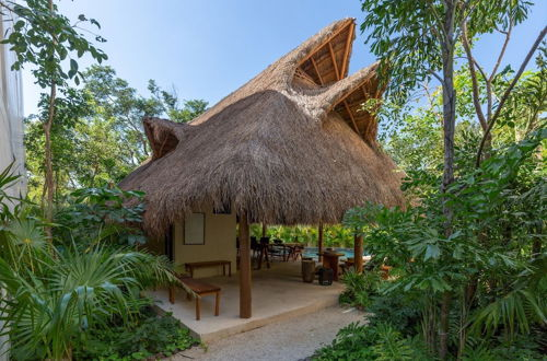 Foto 10 - Tropical Luxury 3 BR Aldea Zama Secure Gated Community Private Pool Wifi Concierge