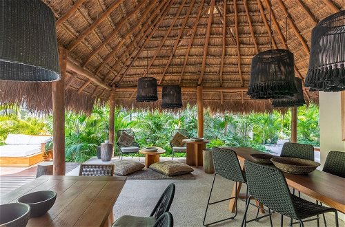 Foto 9 - Tropical Luxury 3 BR Aldea Zama Secure Gated Community Private Pool Wifi Concierge