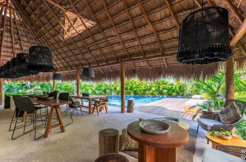 Foto 5 - Tropical Luxury 3 BR Aldea Zama Secure Gated Community Private Pool Wifi Concierge