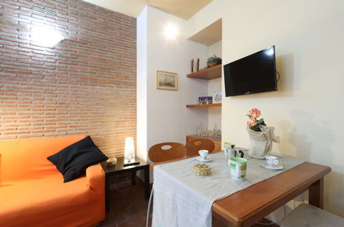 Photo 5 - Cozy Apartment On 2 Levels In The City Center