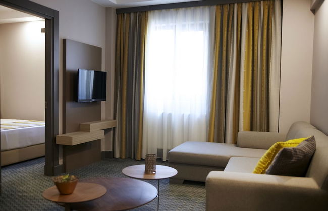 Tophane Suites - Photo 25