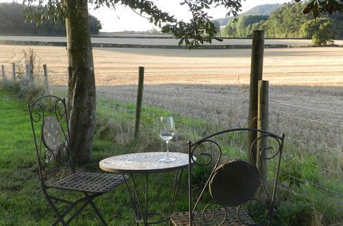 Foto 26 - Cosy 5m Bell Tent Glamping in Rural Herefordshire