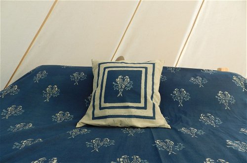 Photo 3 - Cosy 5m Bell Tent Glamping in Rural Herefordshire