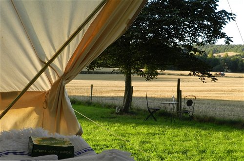 Photo 9 - Cosy 5m Bell Tent Glamping in Rural Herefordshire