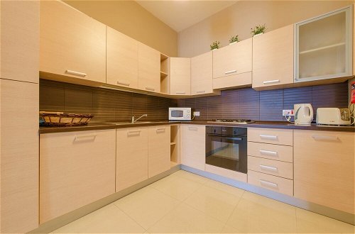 Foto 7 - Luxury Holiday Apartment IN Qawra