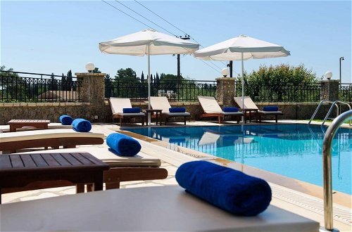 Foto 22 - Jasmine Luxury Villa With Private Pool