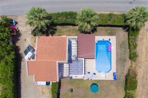 Photo 10 - Argaka Sun Villa Ena Large Private Pool Walk to Beach Sea Views A C Wifi - 2146