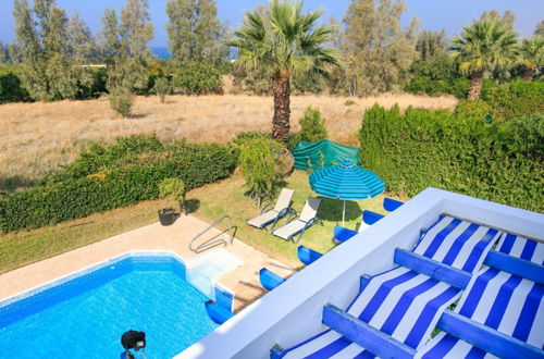 Photo 39 - Argaka Sun Villa Ena Large Private Pool Walk to Beach Sea Views A C Wifi - 2146