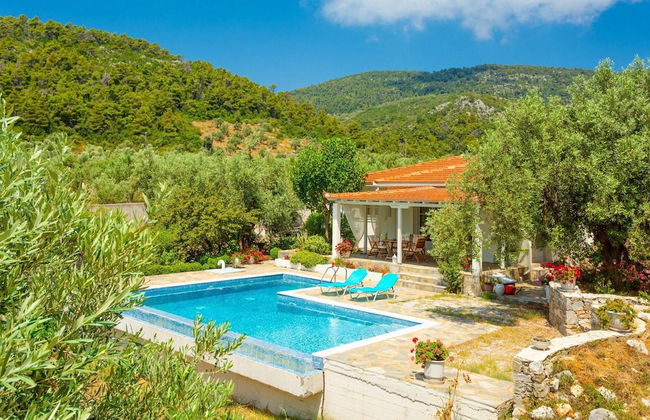 Villa Tassoula Large Private Pool Walk to Beach Wifi - 2830 - Foto 27