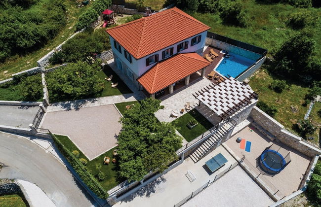 Villa Ucovic - Foto 1