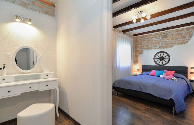 Apartment 1814 - Photo 10