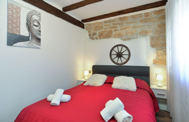 Apartment 1814 - Photo 2