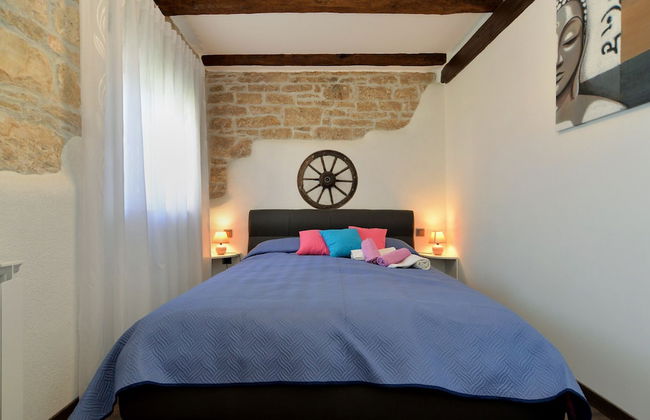 Apartment 1814 - Photo 4